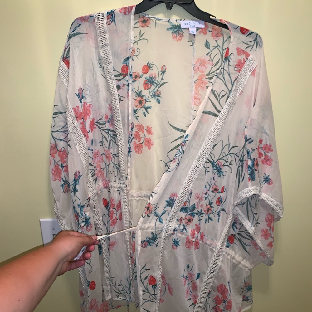 Boutique Plus 2x Floral Cover Up